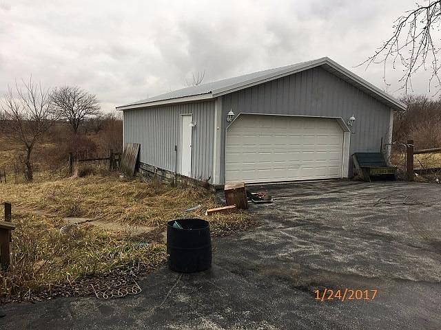 2nd image of 5101 Line Rd