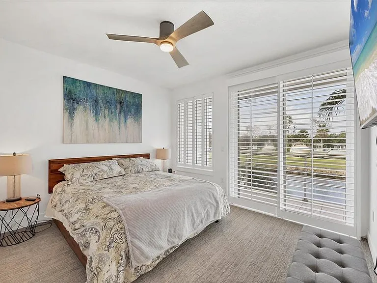 8234 Harborside Cir — Photo 11