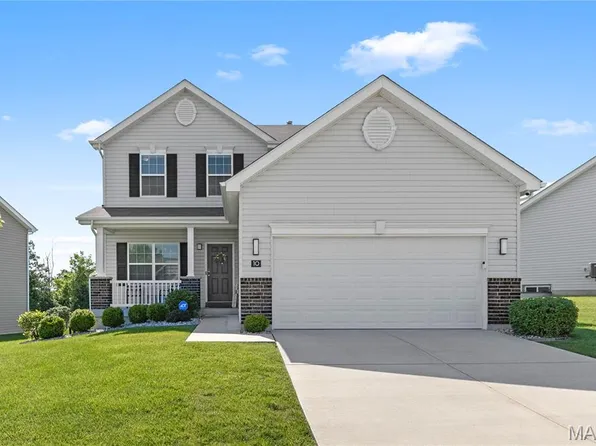 10 Hidden Bluffs Dr, Lake Saint Louis, MO 63367