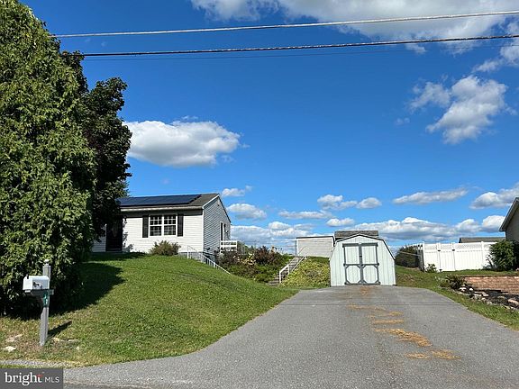 2nd image of 17 Union Church Rd