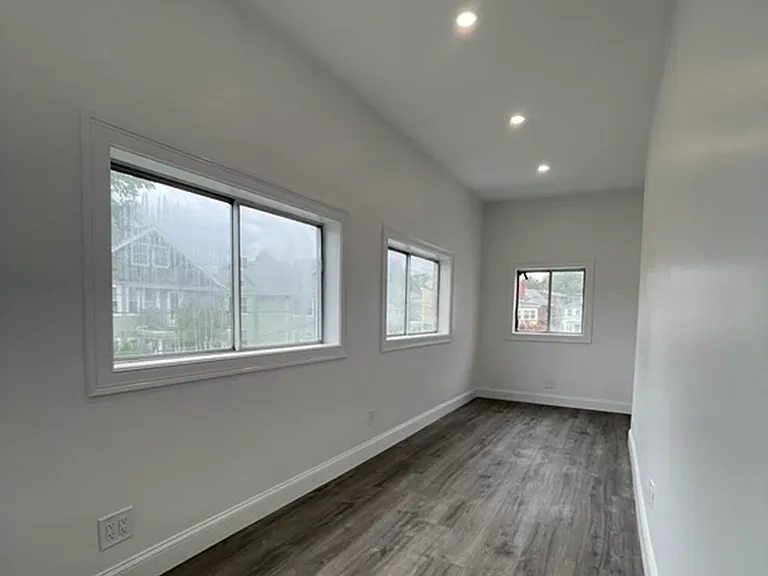 47 Dartmouth St — Photo 10