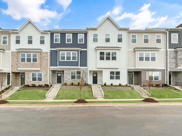 2239 Horton Park Dr, Apex, NC 27539
