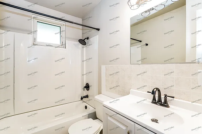 5203 Drivemere Rd — Photo 10