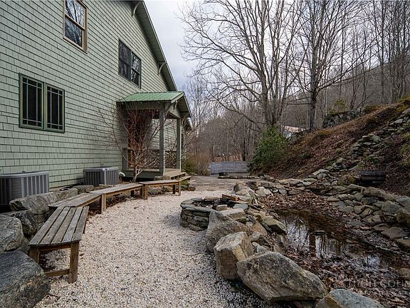 2nd image of 442 Aldridge Road