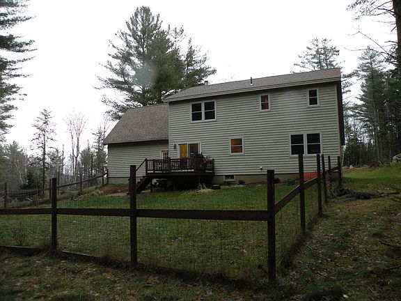 Nice fenced yard for your kids or pets.