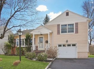 28 Bradford St, New Providence, NJ 07974