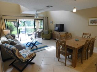 2439 Treasure Isle Dr APT 2, Palm Beach Gardens, FL 33410