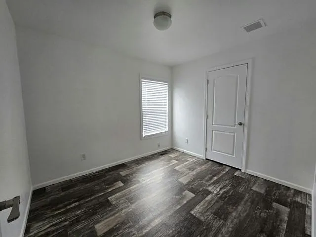 2 bed, 2.0 bath, 880 sqft, $1,675 — Photo 4