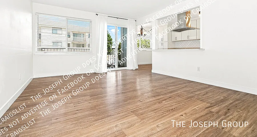 Stylish 2 Bedroom Seattle Home — Photo 2