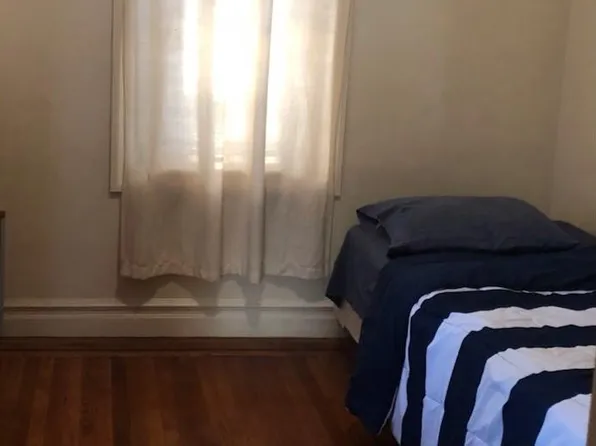 (undisclosed Address), Bronx, NY 10469