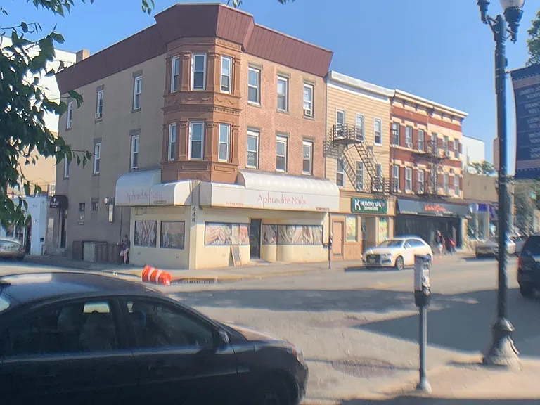 444 Broadway #3R — Photo 7