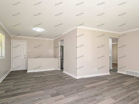 4th image of 313 Ward Dr