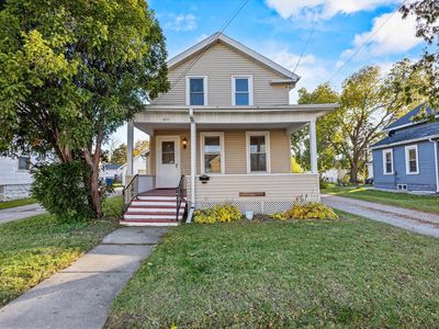 417 W 10th Ave, Oshkosh, WI, 54902