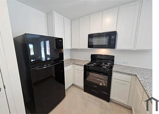 2nd image of 1445 Dovekie Dr