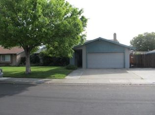 1212 Jill Ln, Modesto, CA 95355
