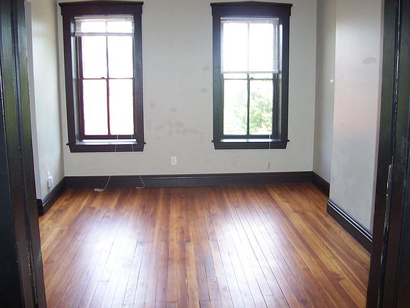 2nd image of 2758 Armand Pl Floor 1