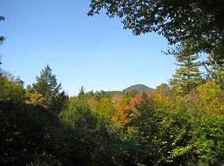 6 Commons Ln, Lake Luzerne, NY 12846