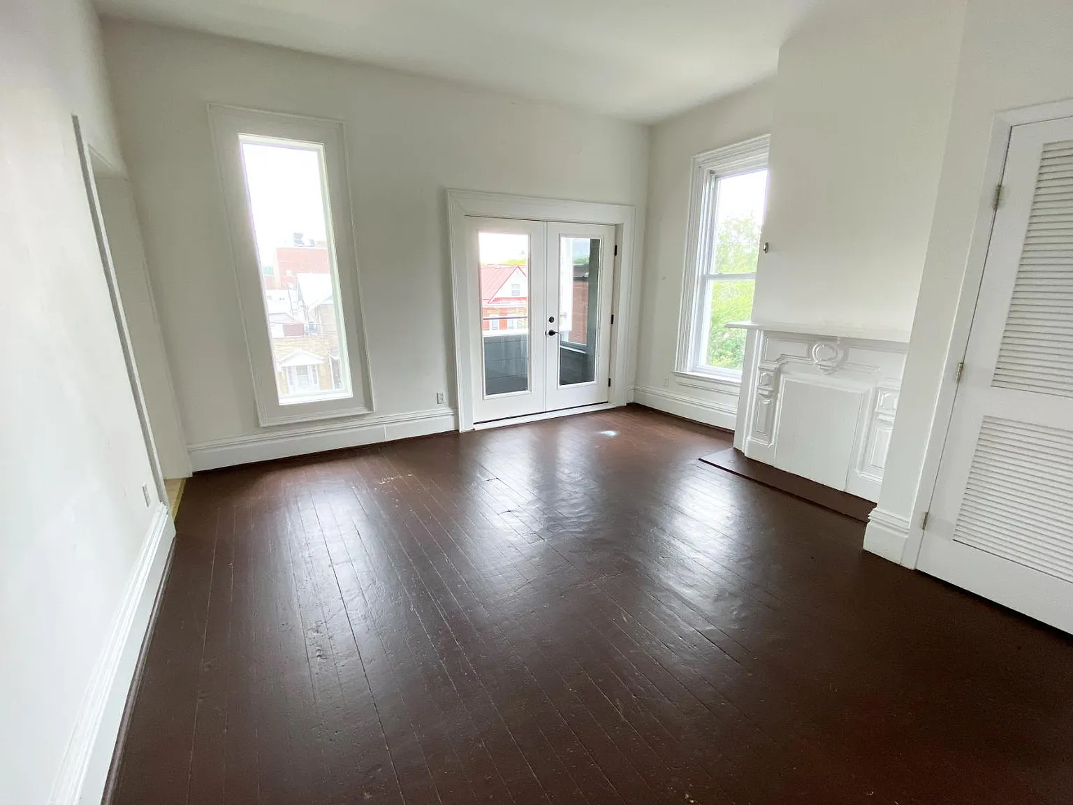 2 bed, 1.5 bath, 1100 sqft, $750 — Photo 2