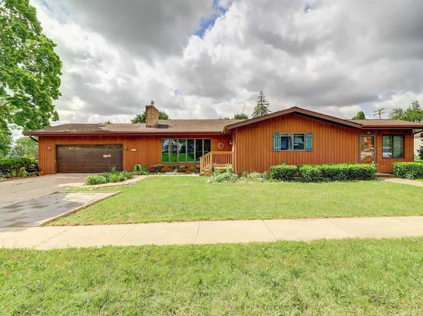 1312 10th Ave, Fulton, IL 61252