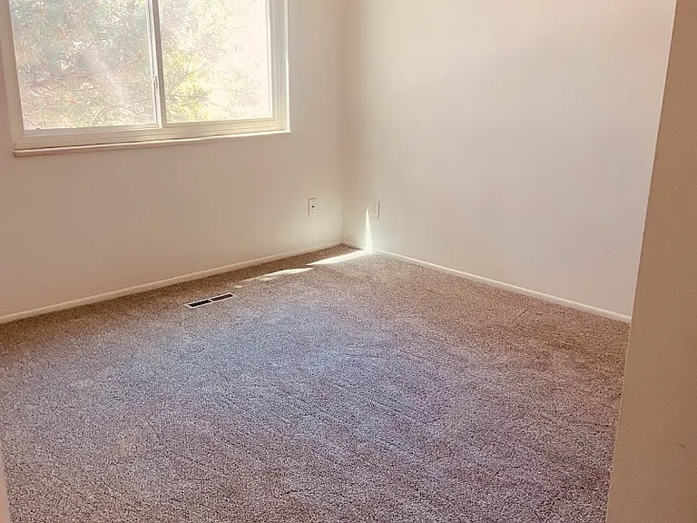 7410 Clubhouse Rd — Photo 12