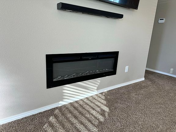 3rd image of 4504 Josefina Santillana St