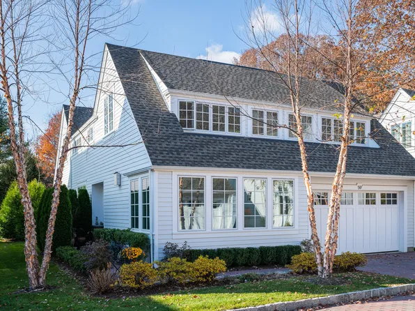 59 Kensett Ln #59, Darien, CT 06820