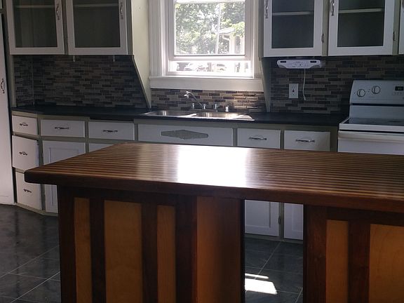 custom counter with storage 