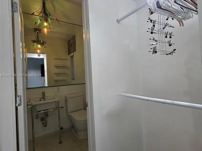 1616 Euclid Ave #12 — Photo 13