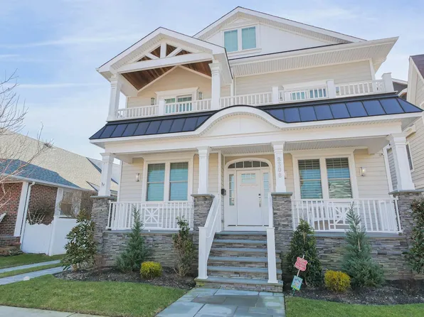 8308 Atlantic Ave, Margate, NJ 08402
