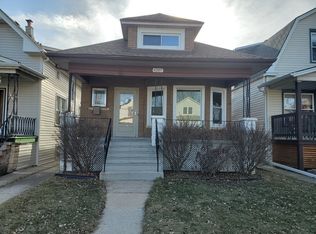 4207 W Melrose St, Chicago, IL 60641