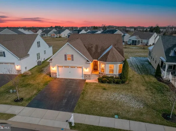 295 Nicklaus Ln, Magnolia, DE 19962