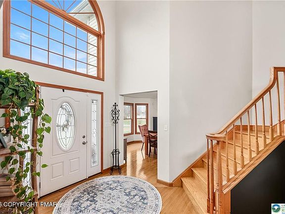 2nd image of 5 Farmstead Way