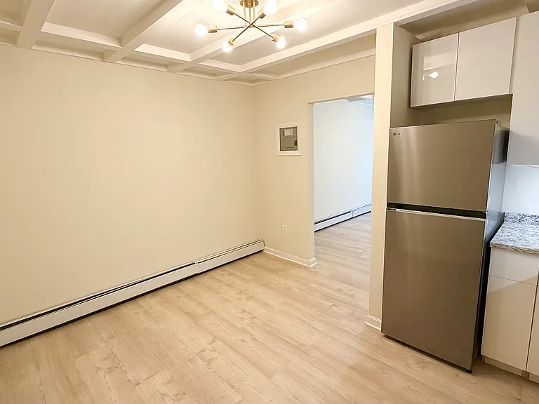 94 Old Colony Ave #2 — Photo 9