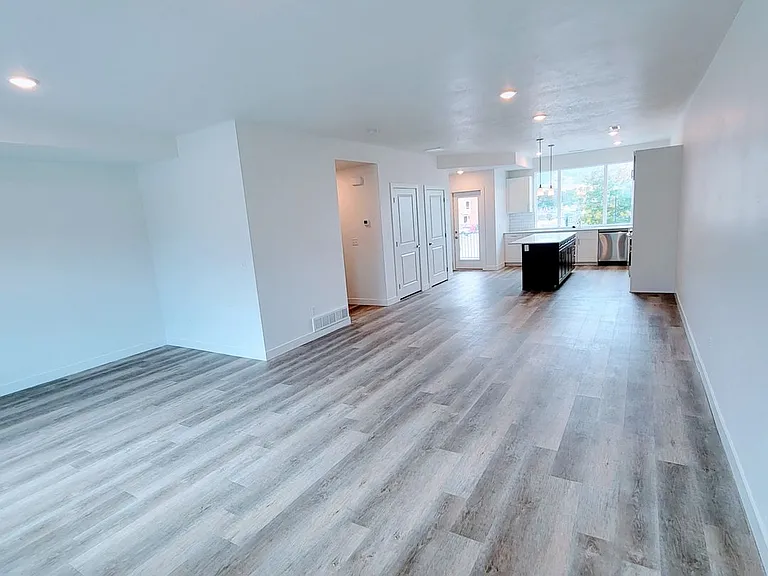 3562 S Blue Tee Ln — Photo 3