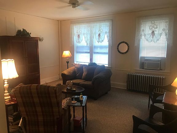 4th image of 106 Fairview Ave APT 4