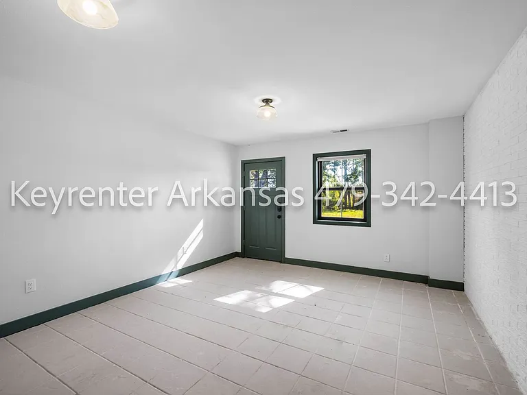 4480 E Trough Spring Rd — Photo 29