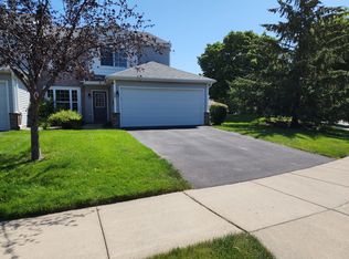 320 Wagon Wheel Ln, Chaska, MN 55318