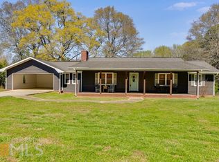 60 Gray Rd, Carrollton, GA 30116