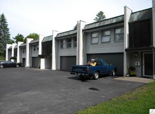 833 Kenwood Ave APT B, Duluth, MN 55811