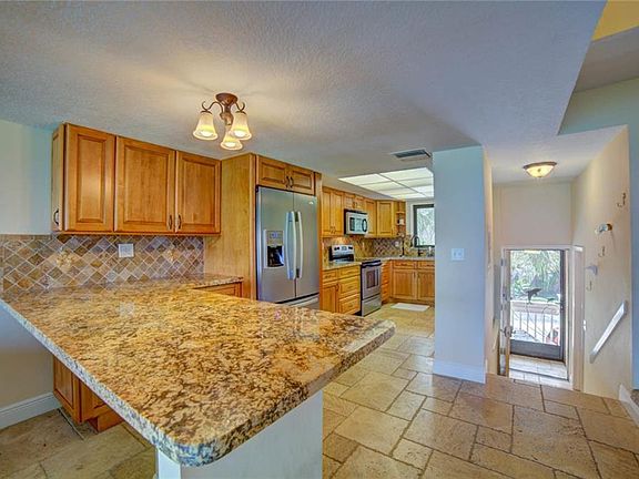 3rd image of 11000 S Ocean Dr APT 3-E