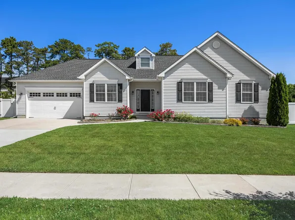 215 Surf Rd, Egg Harbor Township, NJ 08234