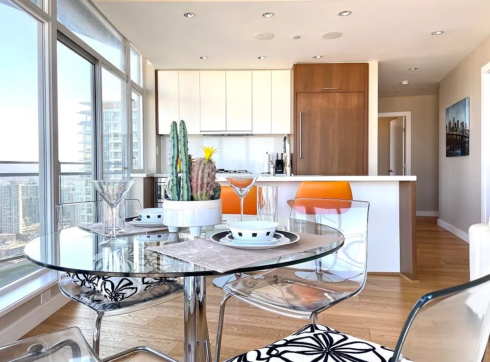 2 bed, 955 sqft, $4,495 — Photo 3