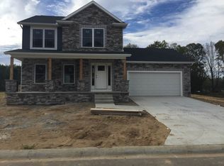 57427 Charlie Dr, Elkhart, IN 46517