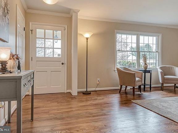 4th image of 19203 Woodhaven Dr