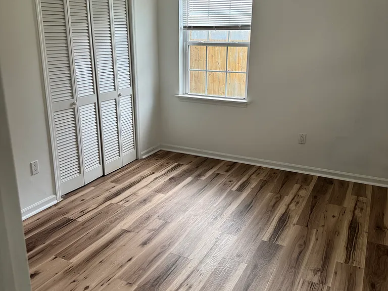 206 Pineview St — Photo 15