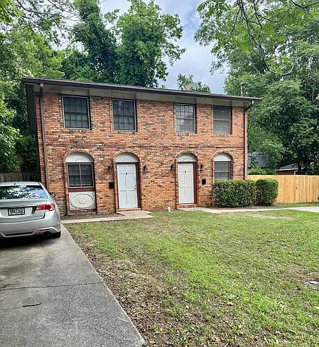 156 Kenmore Pl #156 Photo 1