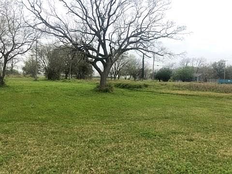 1st image of 421 Texas Ave