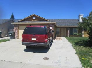 8225 Summer Sunset Dr, Sacramento, CA 95828