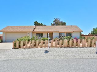 13559 Mount Rainier, Hesperia, CA 92345