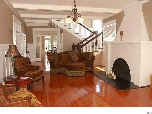 3rd image of 86 Highland Ave